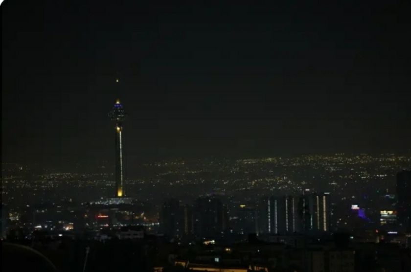 Nuevas explosiones sacuden el cielo de Teherán durante el ataque de Israel a Irán