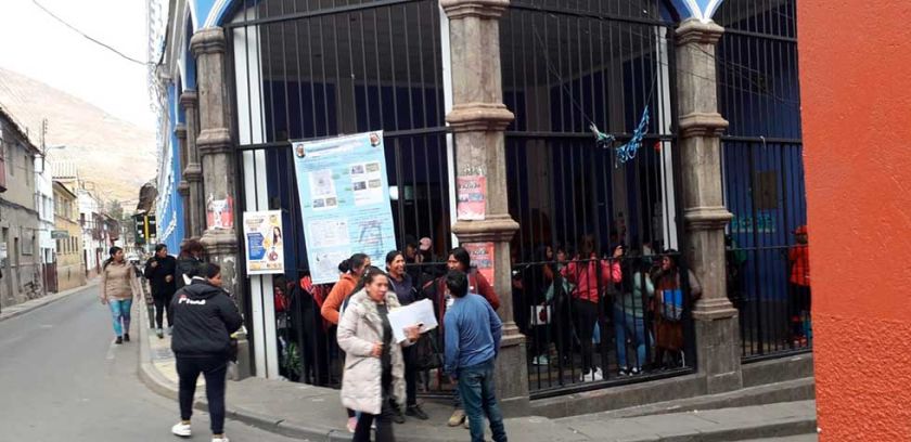 Recepción de formularios para escuelas de alta demanda genera interés
