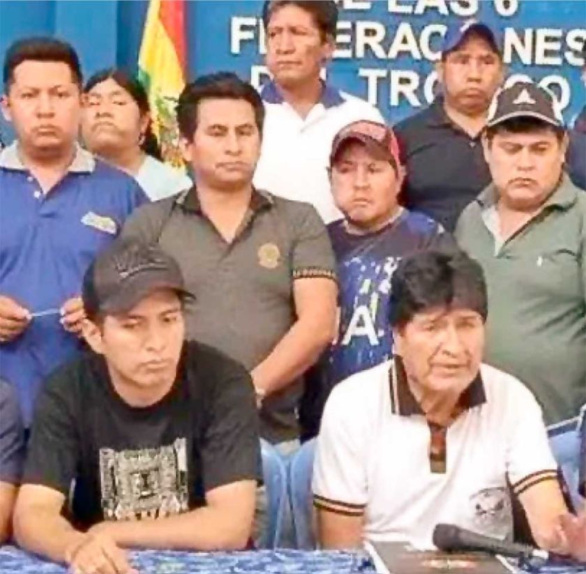 Andrónico aparece con Evo y llama a la unidad