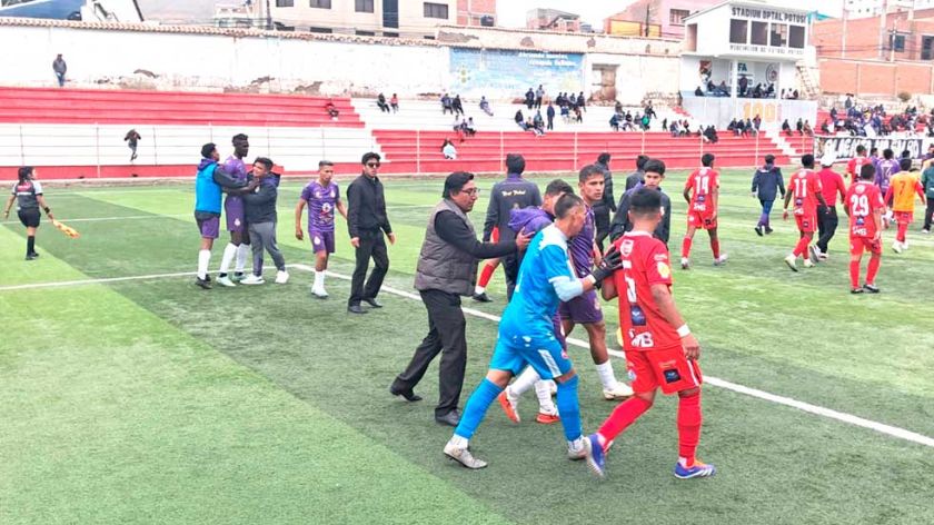 Real e Inde Unificada serán sancionados por la pelea que protagonizaron el fin de semana