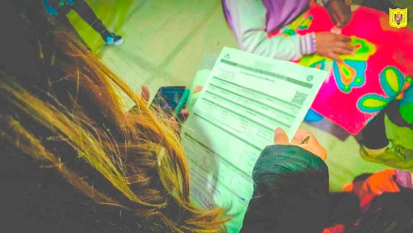 Defensorías de la niñez emite 200 a 300 permisos de viaje por día
