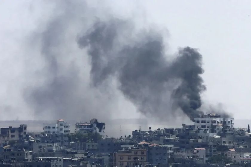 Reportan que hay al menos ocho muertos en un bombardeo israelí contra una escuela 