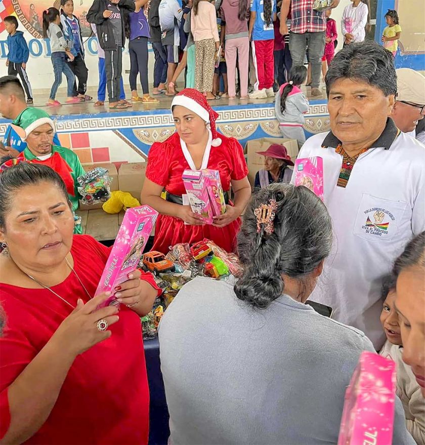 Evo se refugia en Lauca Ñ para evitar su detención