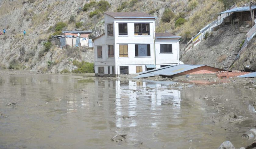 Aprehenden a un subalcalde de La Paz por la mazamorra en Bajo Llojeta