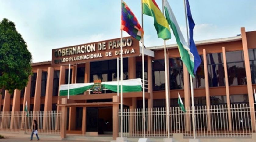 Detienen a extranjero acusado de hurtar computadoras de la Gobernación de Pando