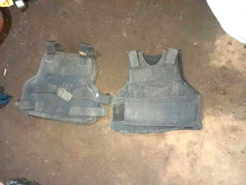 Felcc arresta a dos hombres con droga y chaleco antibalas