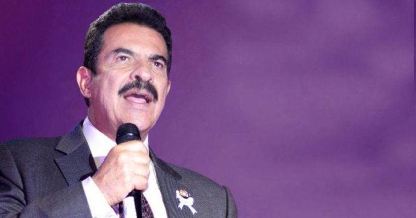Alistan proclamación de Reyes Villa este domingo en el estadio Félix Capriles