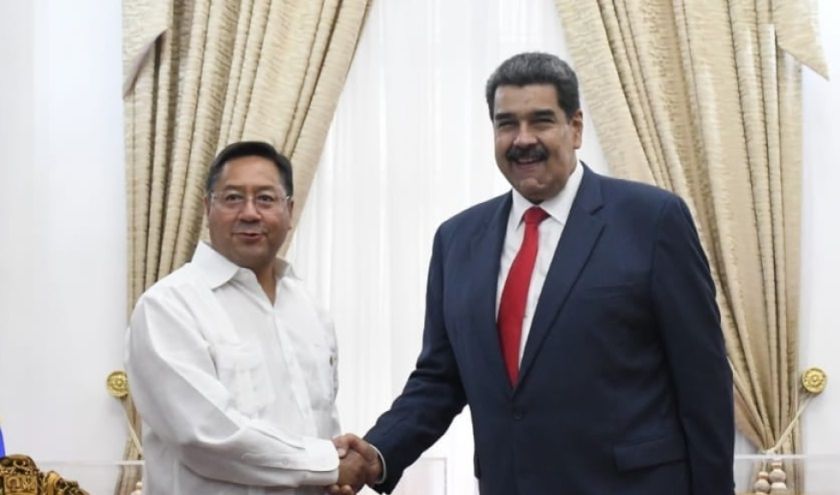 Arce no asistirá a la investidura de Maduro en Venezuela