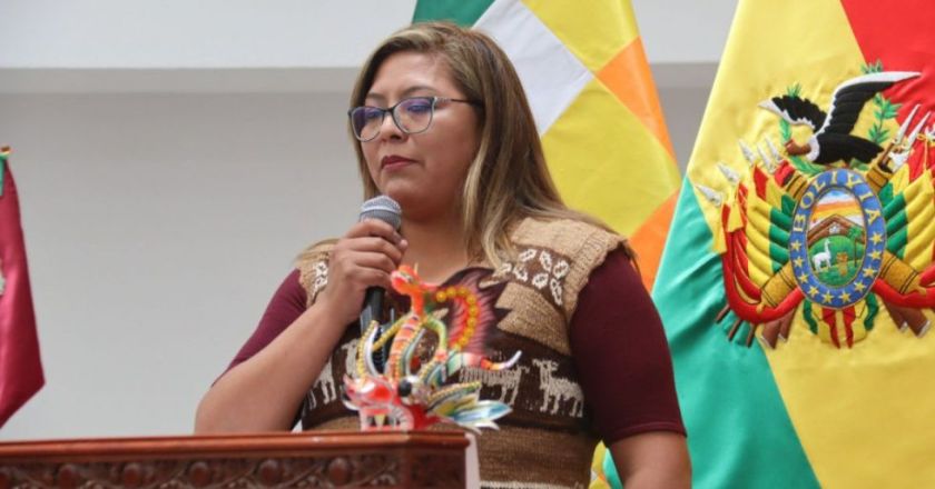 Diputada ‘arcista’ genera polémica al instar a “los cambas” a tener más hijos para aumentar su población
