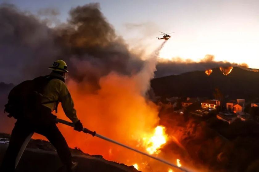 Récords de temperaturas hacen «más propensos e intensos» incendios y nevadas, según la NASA