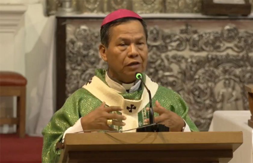 Arzobispo de Santa Cruz critica uso de los pobres en tiempos de campaña electoral