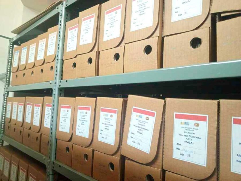 Revelan los documentos de Walter Guevara Arze 