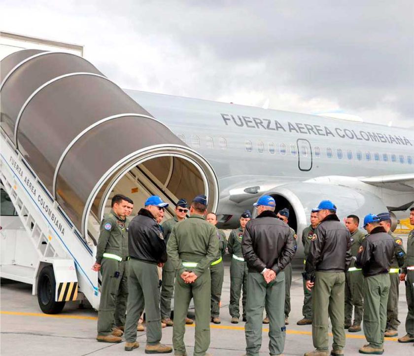 Dos aviones colombianos repatriarán a deportados