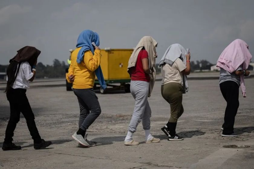 Perú recibe un primer vuelo con 34 de sus ciudadanos deportados desde Estados Unidos