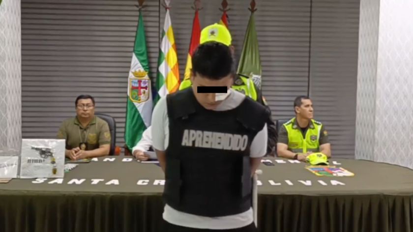 Atrapan a conductor ebrio que chocó con tres vehículos y atropelló a una persona