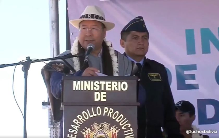 “Platita no tenemos como antes”: Arce señala que “con poco” se están haciendo obras