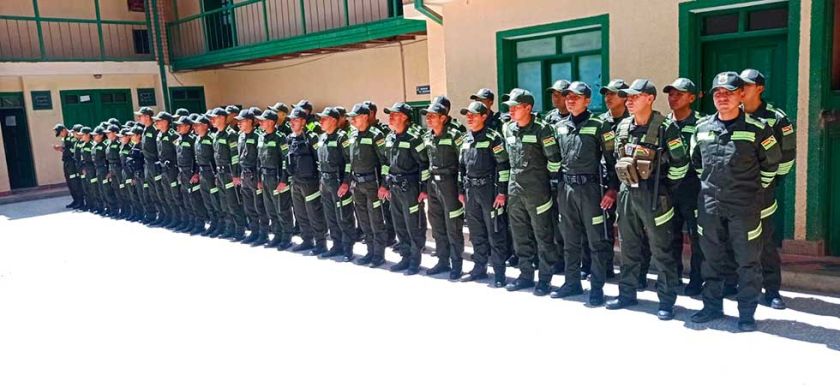 Policía despliega plan de seguridad ante el reinicio de las labores educativas