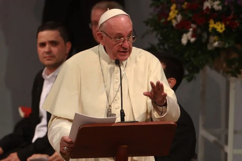 El Papa denuncia la amenaza a los pueblos indígenas por el acaparamiento de sus tierras