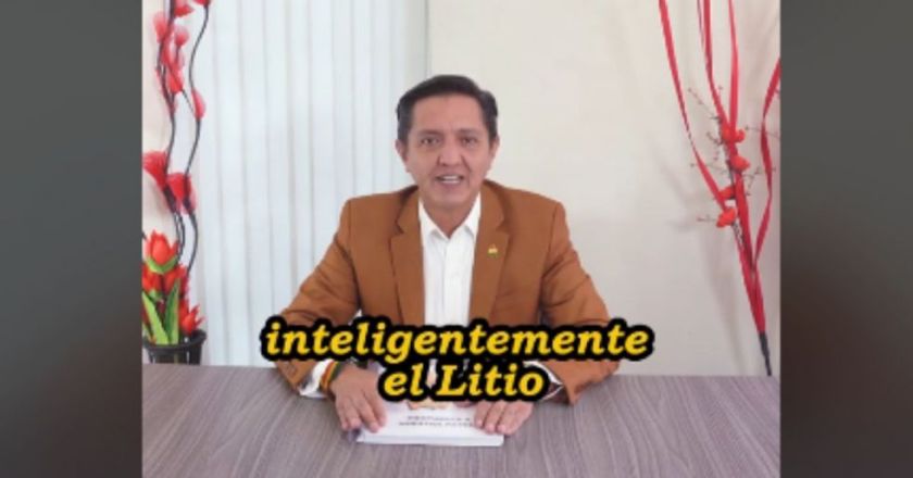 Precandidato presidencial propone consulta departamental sobre la industrialización del litio