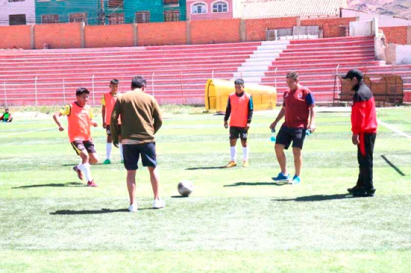 Equipos potosinos se preparan para jugar sus próximos retos del torneo provincial