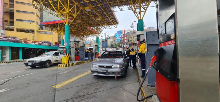 Gobierno grantiza normal provisión de combustibles durante el largo feriado por Carnaval