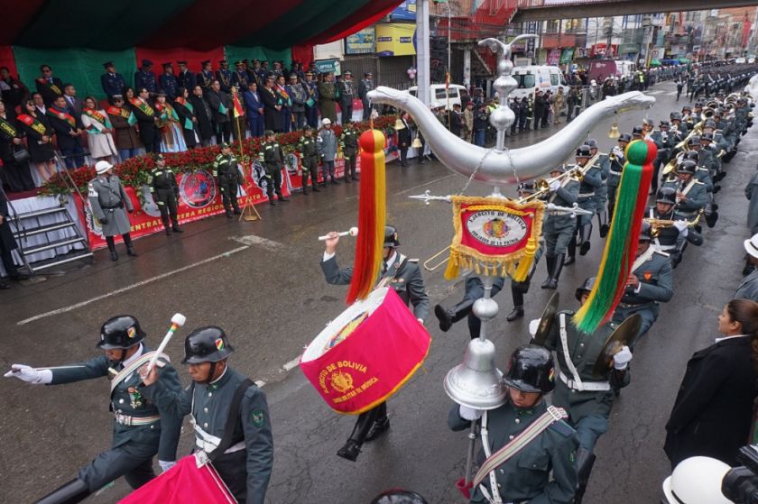 Ciudad de El Alto celebra los actos protocolares de su 40 aniversario