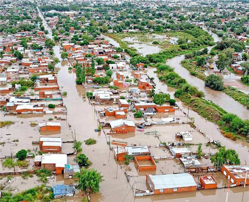 Temporal en Bahía Blanca deja 13 personas muertas