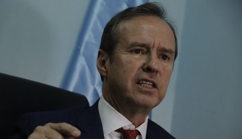 “Bolivia te saluda y agradece”: Tuto destaca decisión de Camacho y augura su libertad