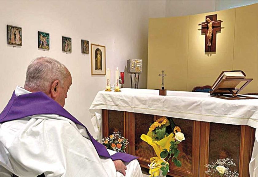 Primera imagen del Papa desde su hospitalización