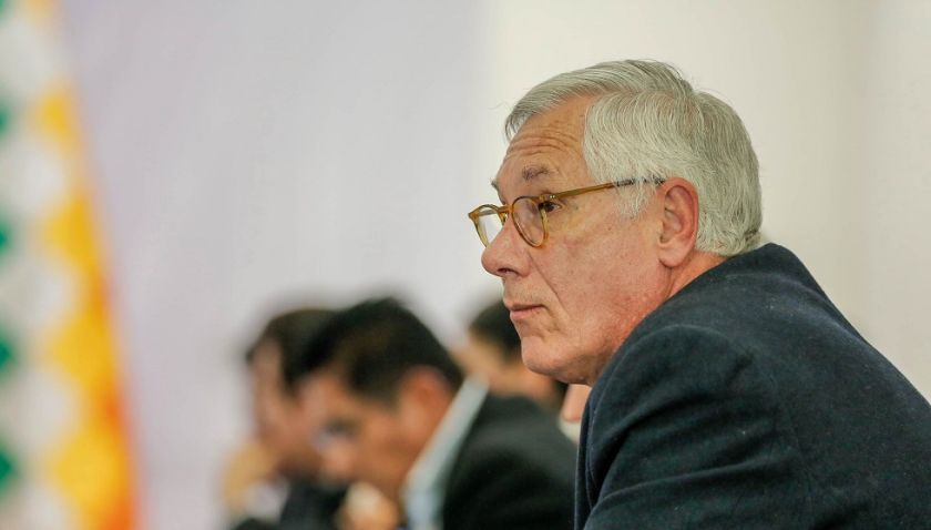 Falta de dólares: Rodríguez Veltzé sugiere atender necesidades antes que la deuda externa