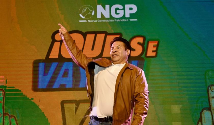 Precandidato presidencial plantea cadena perpetua para corruptos