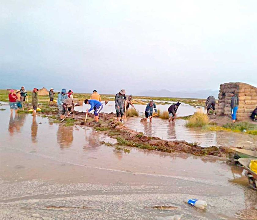 Oruro declara ‘desastre’ por efectos de las lluvias