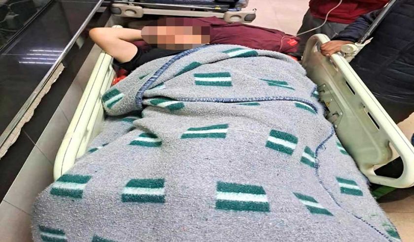 Mujer sale herida tras el impacto de un vehículo