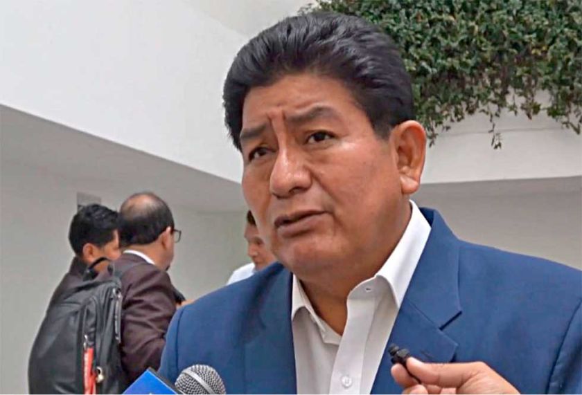 Montaño descarta dimitir: “No voy a saltar del barco”