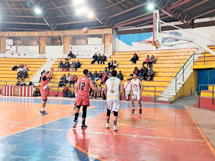 Nacional Potosí y Braun protagonizarán un duelo reñido en el torneo de básquet