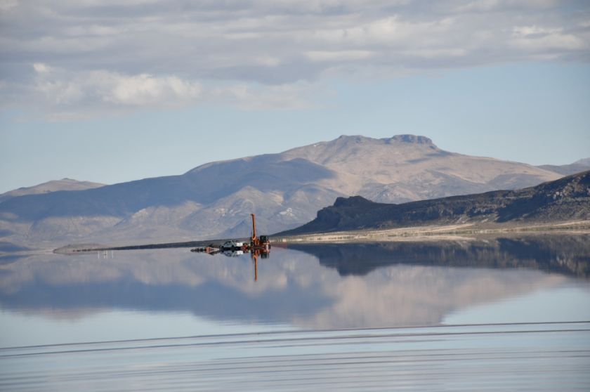 YLB identifica datos erróneos en información difundida sobre uso de agua para proyectos de litio