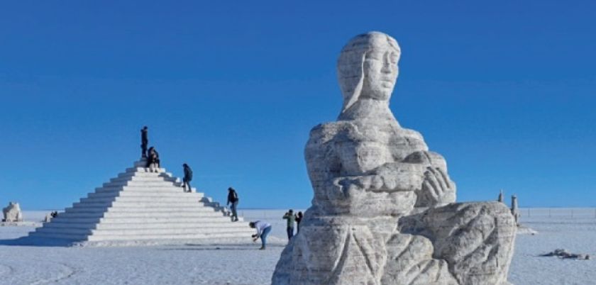 Visitas al Salar de Uyuni retoman la normalidad atrayendo a los turistas