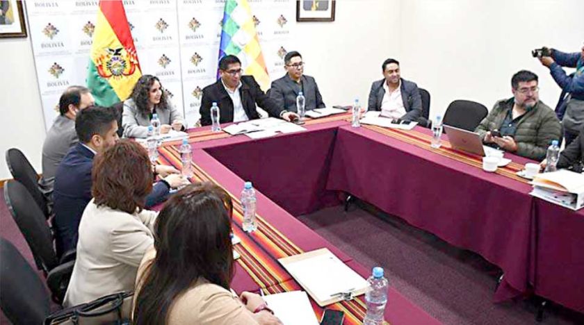 Precios de medicamentos siguen incrementándose