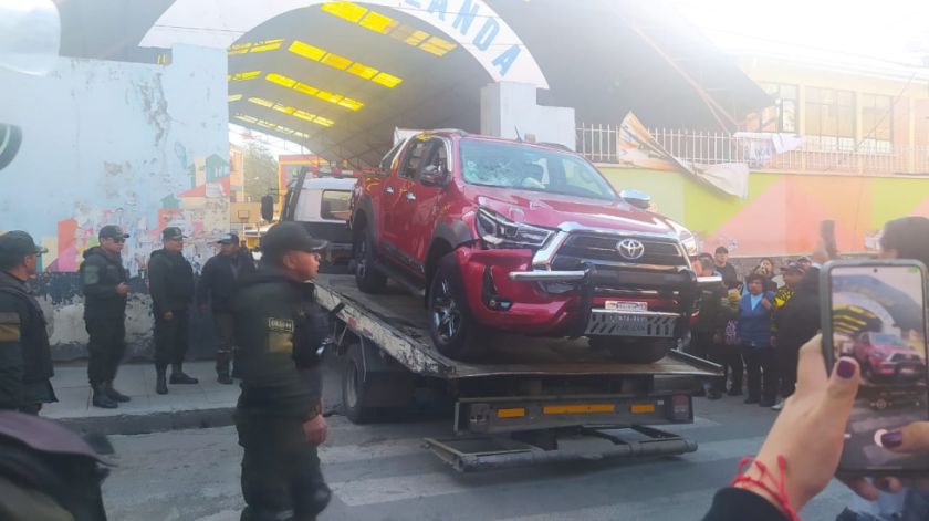 Un niño muere tras ser atropellado por una camioneta en avenida paceña