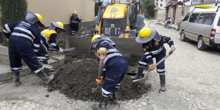 Defensoría del Pueblo urge al Estado a crear una ley que sancione vulneraciones a los derechos laborales