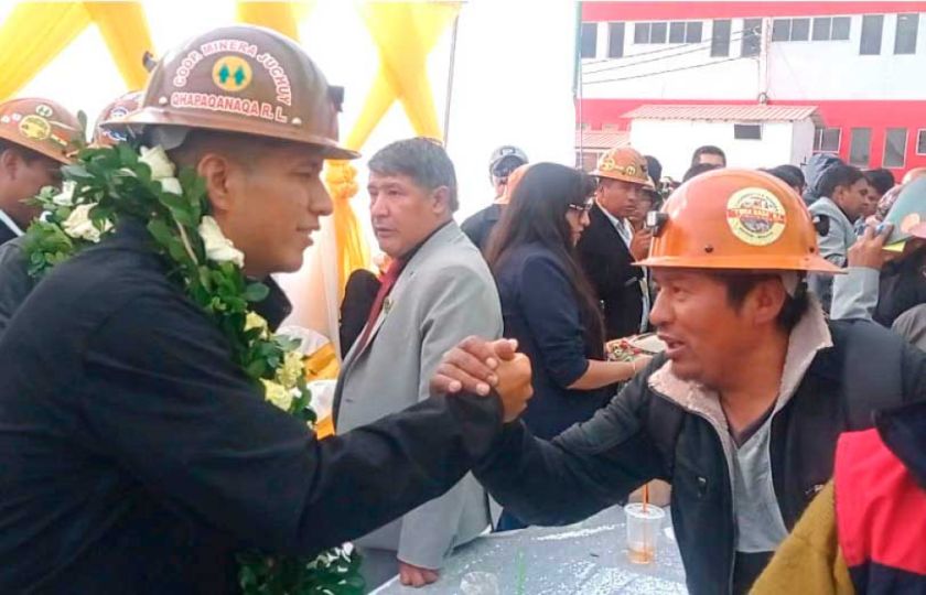 Andrónico definirá candidatura al cierre de plazo de inscripción