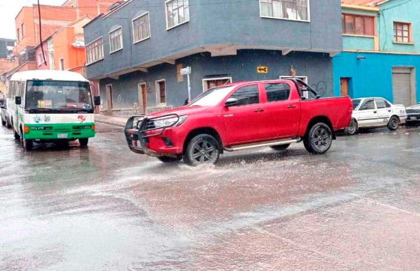 Las lluvias estarán presentes en el primer fin de semana de mayo