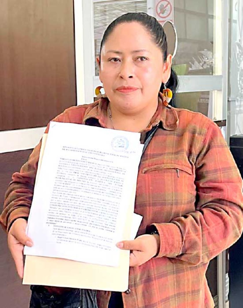 Denuncian a magistrados  por inhabilitación de Evo
