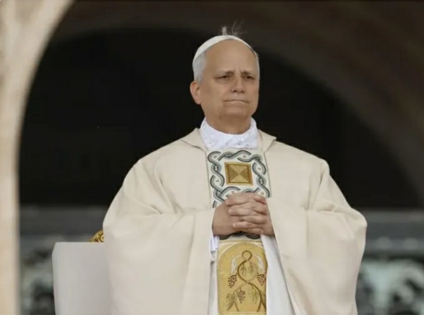 León XIV plantea una iglesia unida contra el odio y un sistema que «margina y explota»