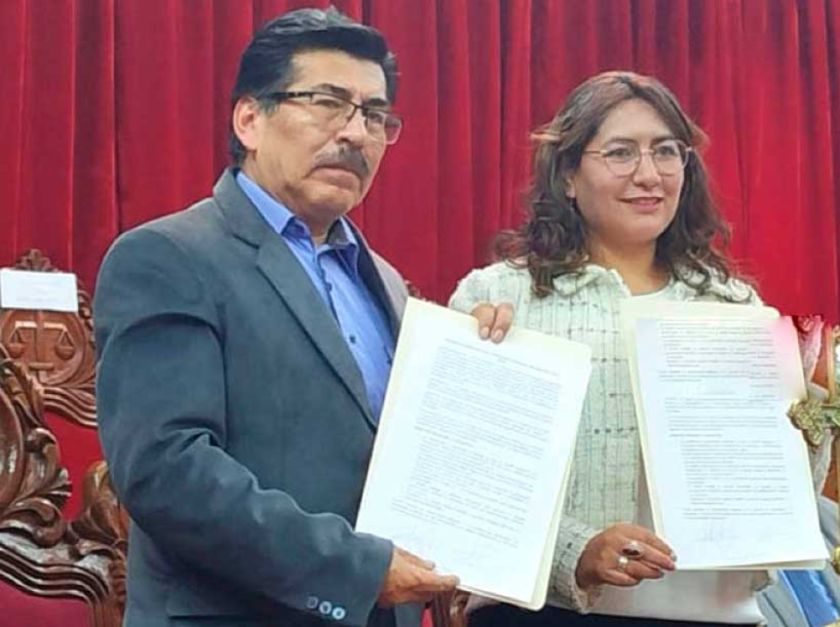 Potosí: firman convenio para  edificar un edificio judicial