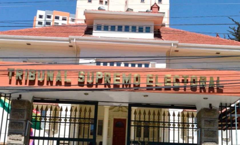 Vocal de TSE pide aprobar ley de preclusión para impedir que se frenen los procesos electorales