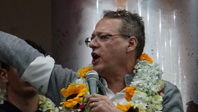 Dunn no se inscribió, pero garantiza su candidatura; debe cumplir un par de condiciones