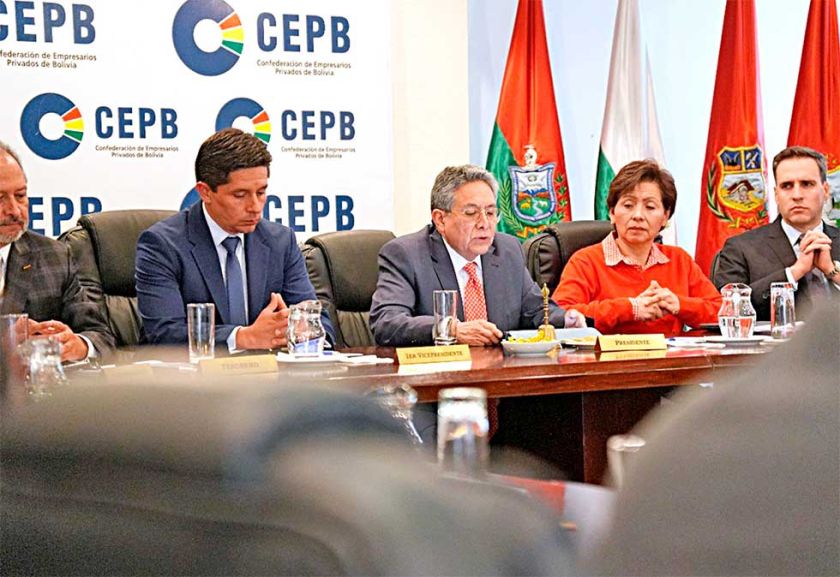 Privados piden un plan integral de emergencia