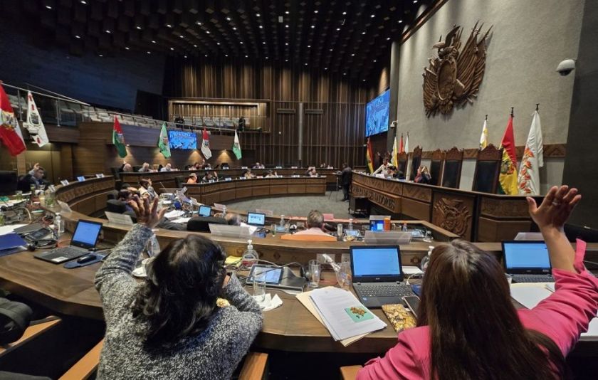 Anuncian reunión de jefes de bancada para destrabar el proyecto de ley del TREP