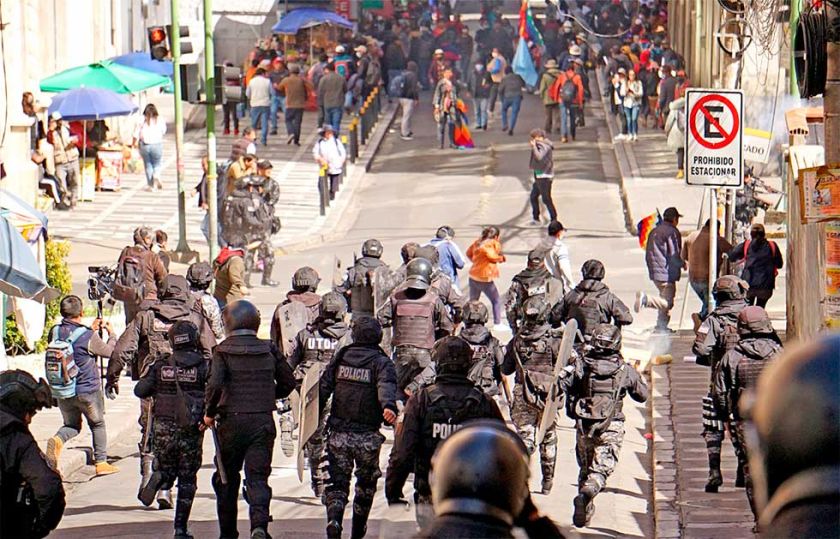 Aguilera pide a ‘evistas’  deponer movilizaciones